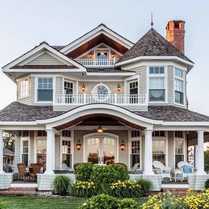 Coastal farmhouse