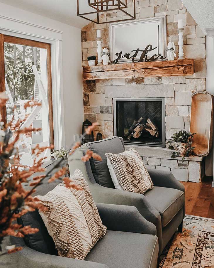 farmhouse fall mantel decor