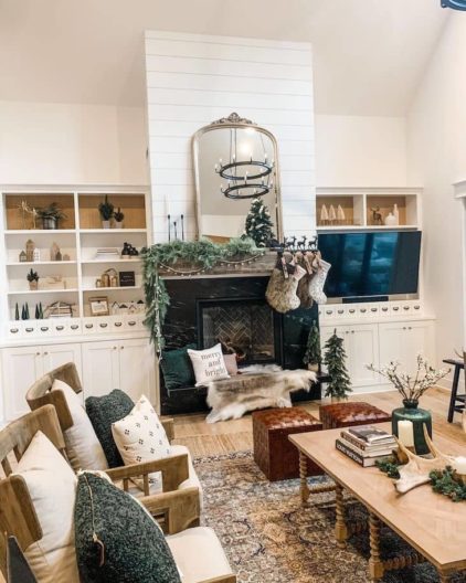 Modern Farmhouse Christmas Decor Home Tour - Farmhousehub