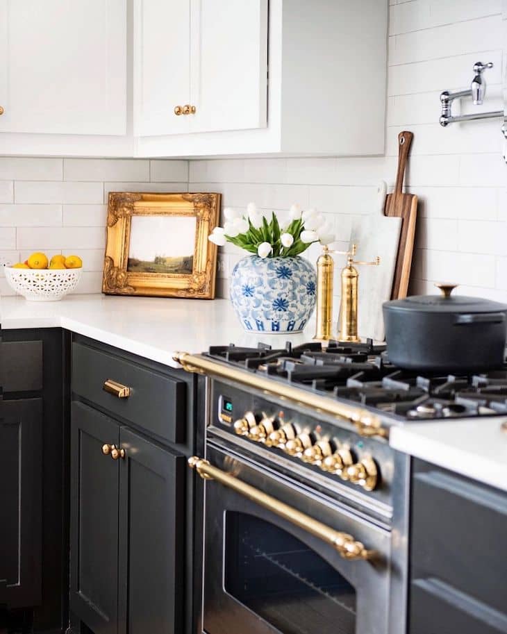 Kitchen counter decor with flowers