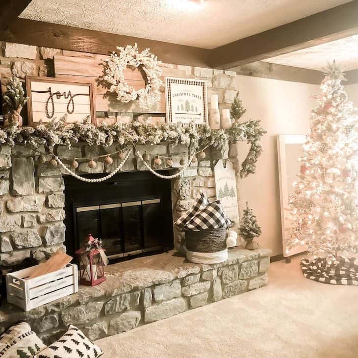 Mountain lodge fireplace decor