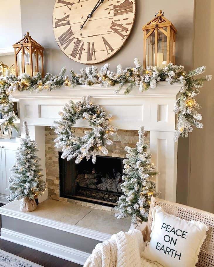 Neutral Christmas mantel