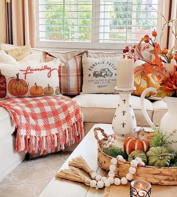 Fall living room decor