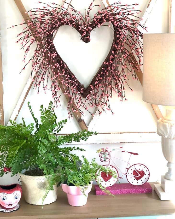 Best Valentine's Day Wreath Ideas for 2022 - Farmhousehub