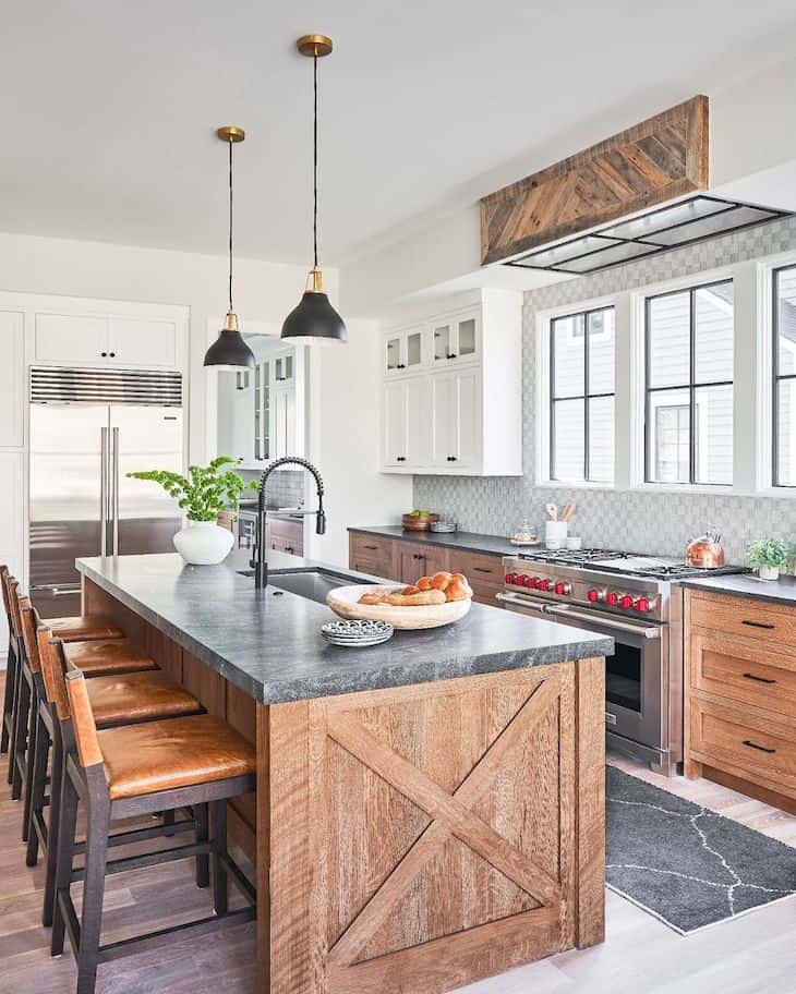 Black Kitchen Inspiration - Farmhouse Living