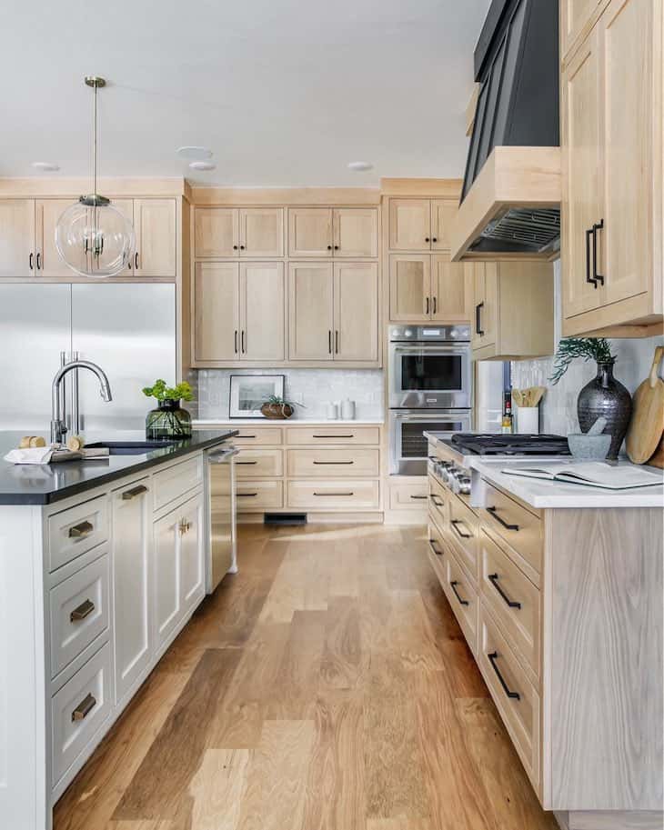 White oak wood cabinets with shaker-style door fronts