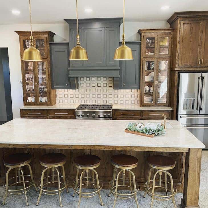 The Comeback of Wood Kitchen Cabinets - Farmhousehub