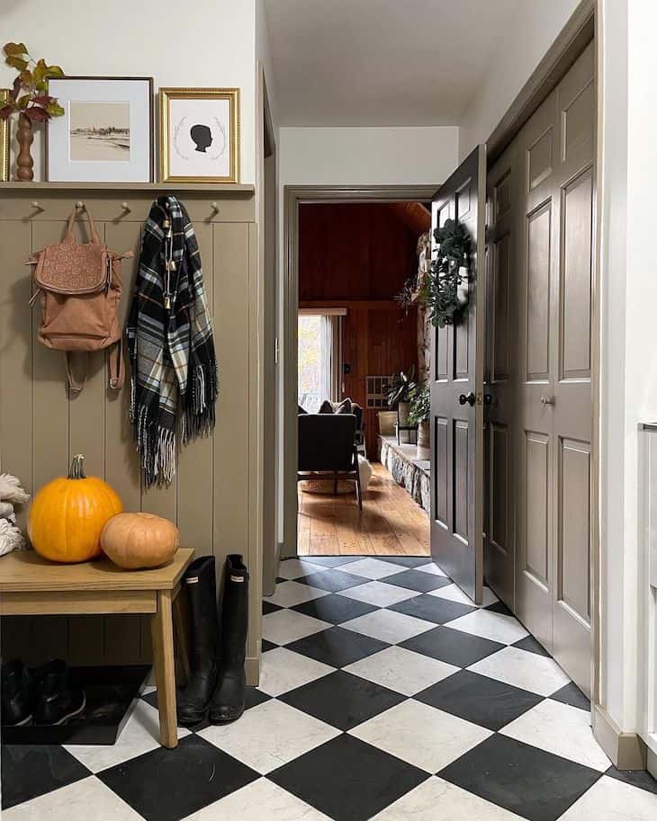 a checkerboard floor in your entryway