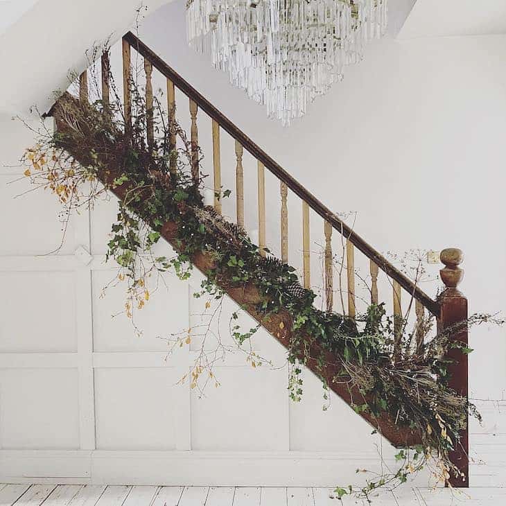 Natural Christmas staircase decor
