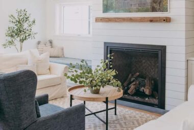 round farmhouse coffee table