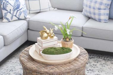 spring coffee table decor
