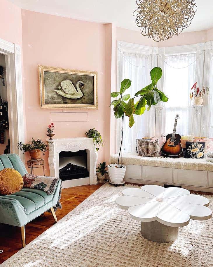 Flower-shaped White Coffee Table