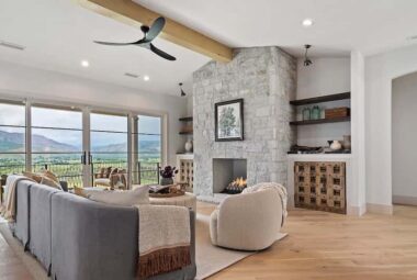 Stylish Ceiling Fan Ideas for Your Living Room