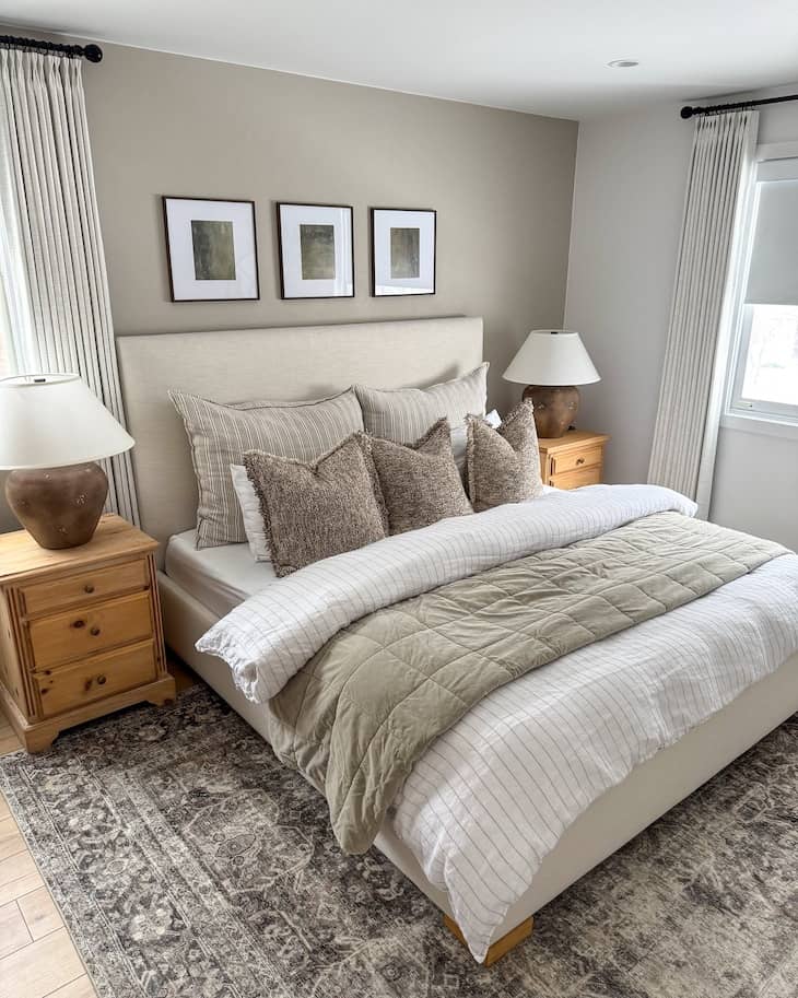 neutral bedrom