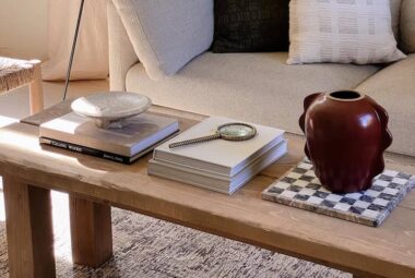 How to Style a Coffee Table: 14 Decor Tips