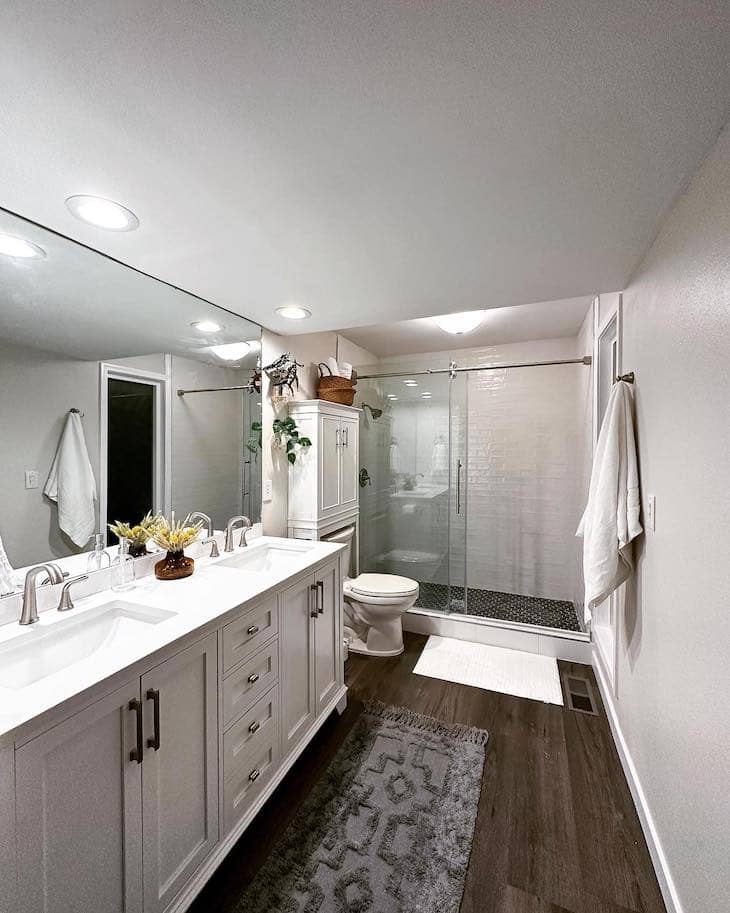 Smart Layout for a Long, Narrow Bathroom