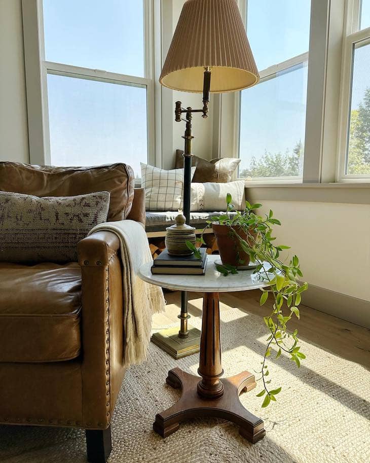 side table decor