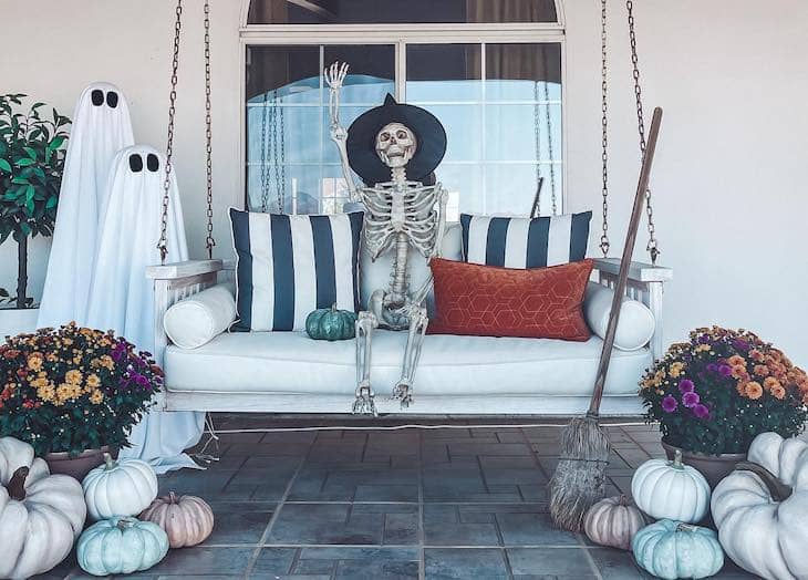 Fall and Halloween decor