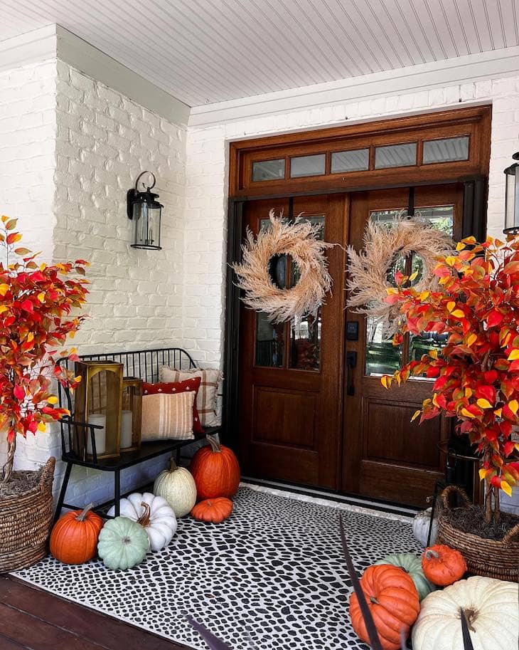 fall front porch decor