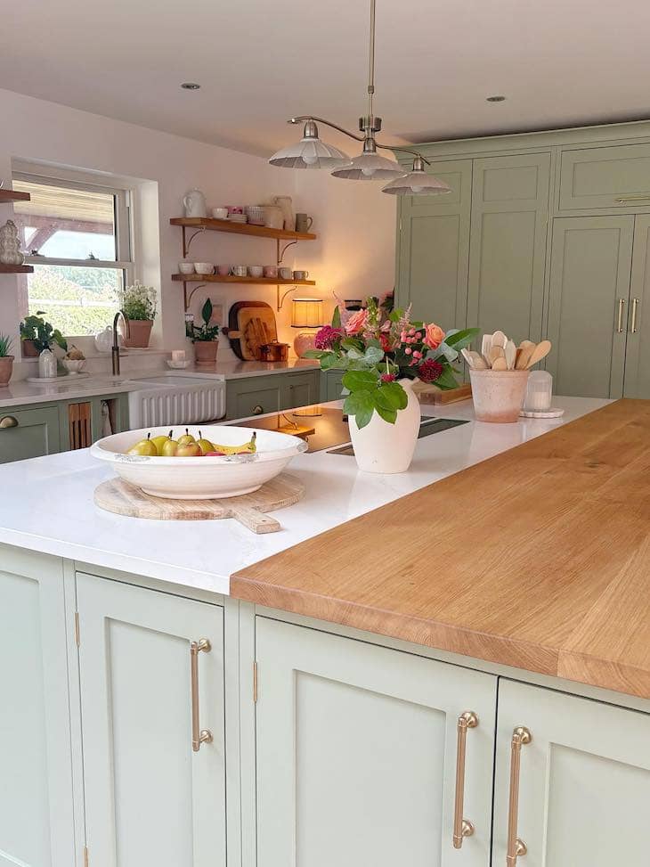 kitchen island decor