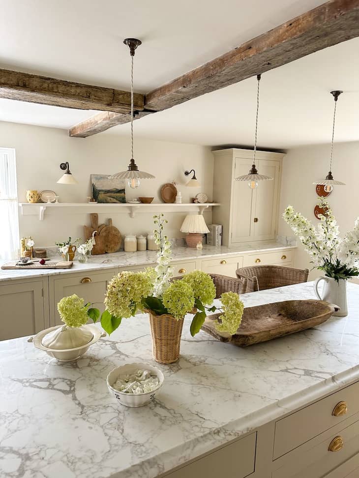 kitchen island decor