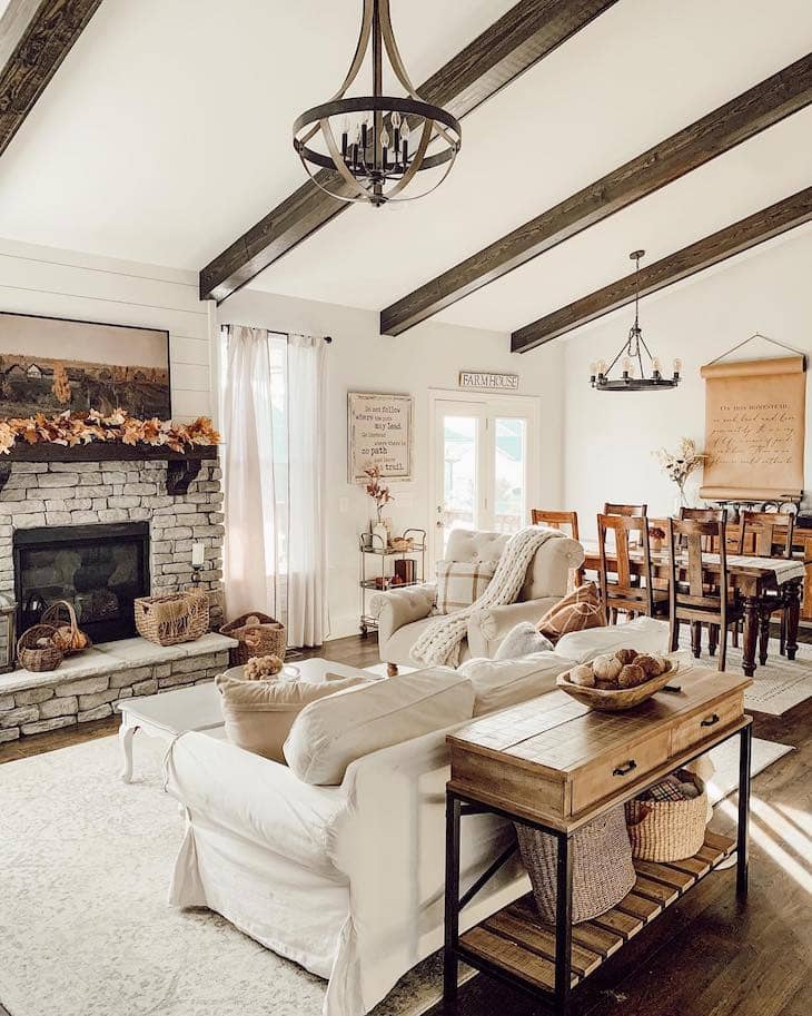 Dark Ceiling Beams for a Classic Farmhouse Touch