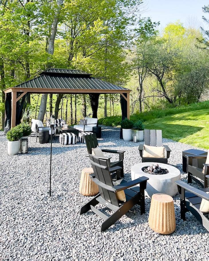modern patio decor