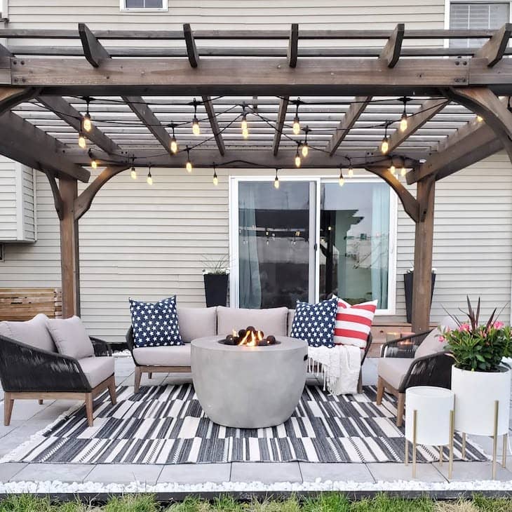 modern patio decor