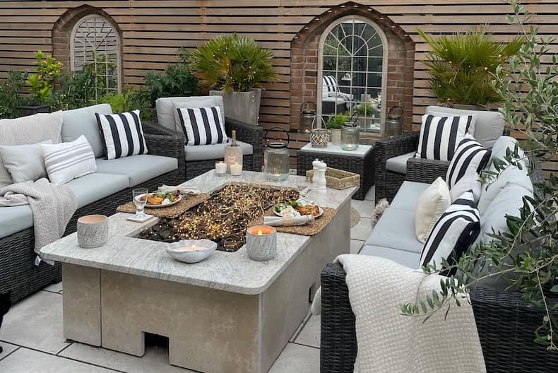 Beautiful Modern Patio Ideas to Refresh Your Backyard