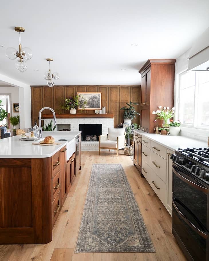 Warm Walnut Kitchen with Classic Contrast
