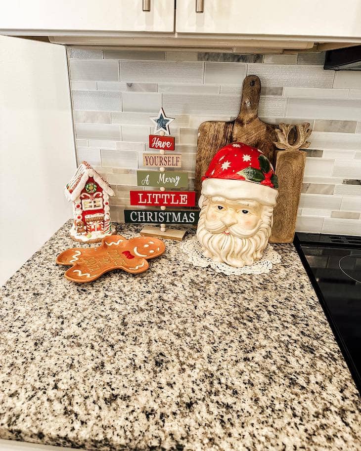 Christmas kitchen decor