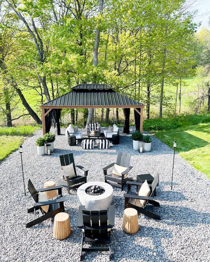 Concrete Fire Pit for a Stylish Outdoor Gathering Area