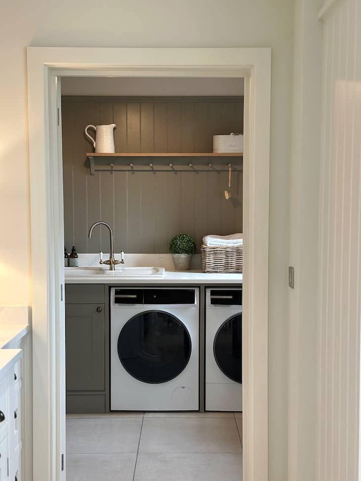 Built-In Look for a Clean and Calm Laundry Space