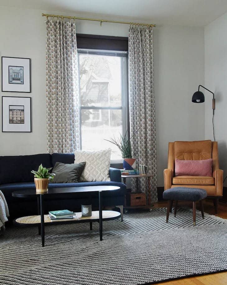 Printed Curtains for a Cozy and Lived-In Living Room