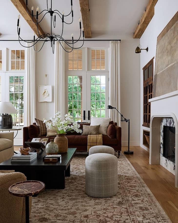 Warm Neutral Rug Creating a Soft Foundation