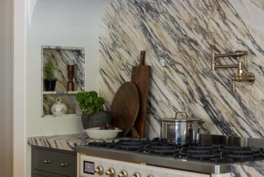 Practical Kitchen Counter Decor That Is Beautiful and Useful