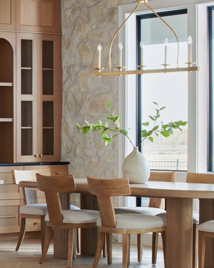 Dining room accent stone wall