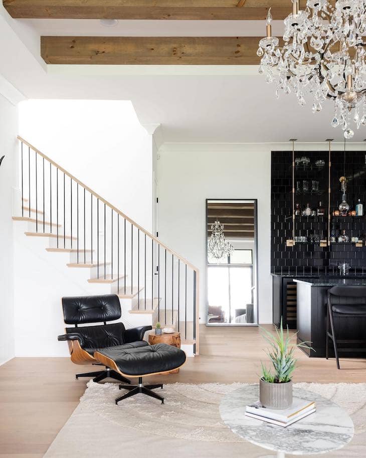 Minimalist Metal and Wood Stair Railing
