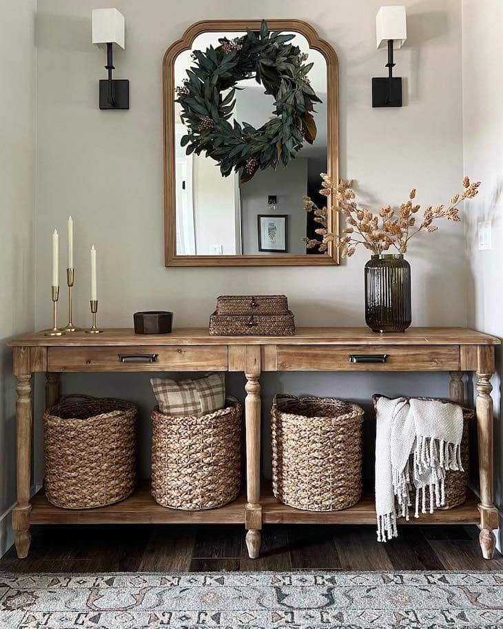 fall entryway decor