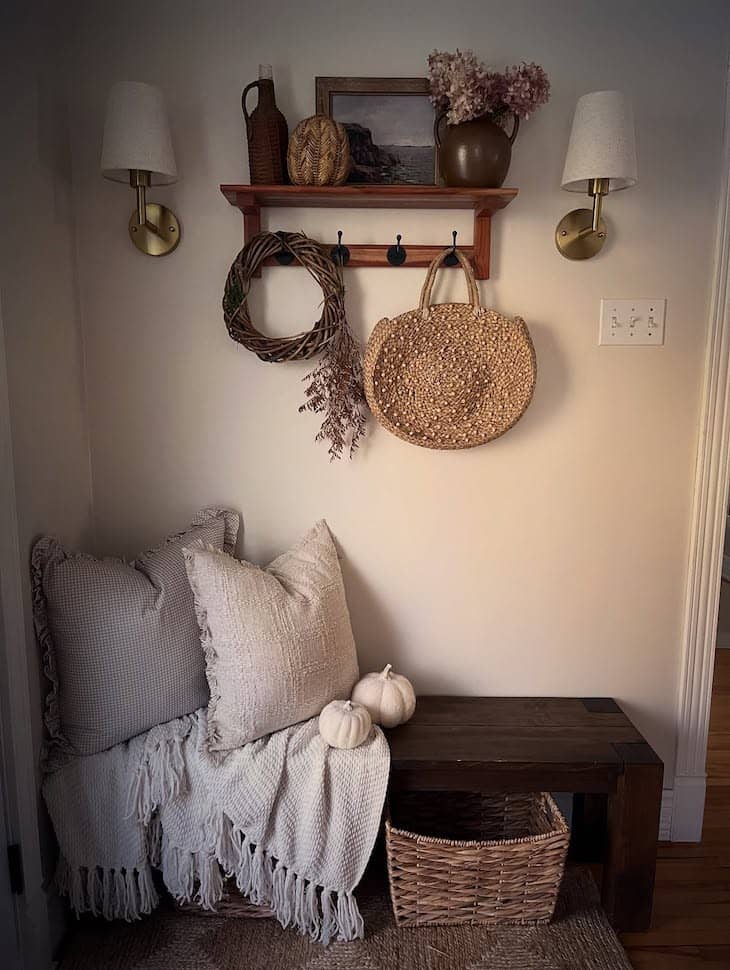 fall entryway decor